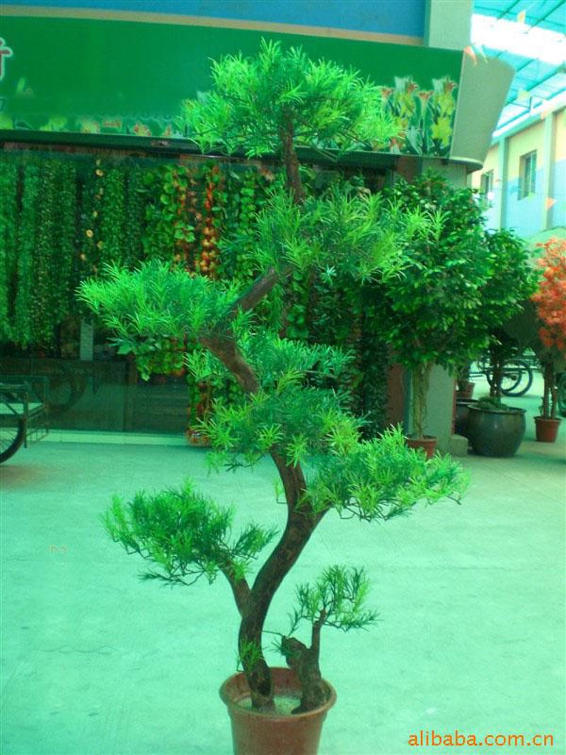 仿真树批发行业动态：绿色革命与未来趋势