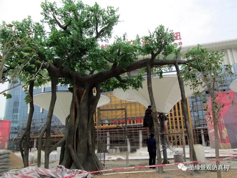 选购仿真树指南：打造自然景观的新选择